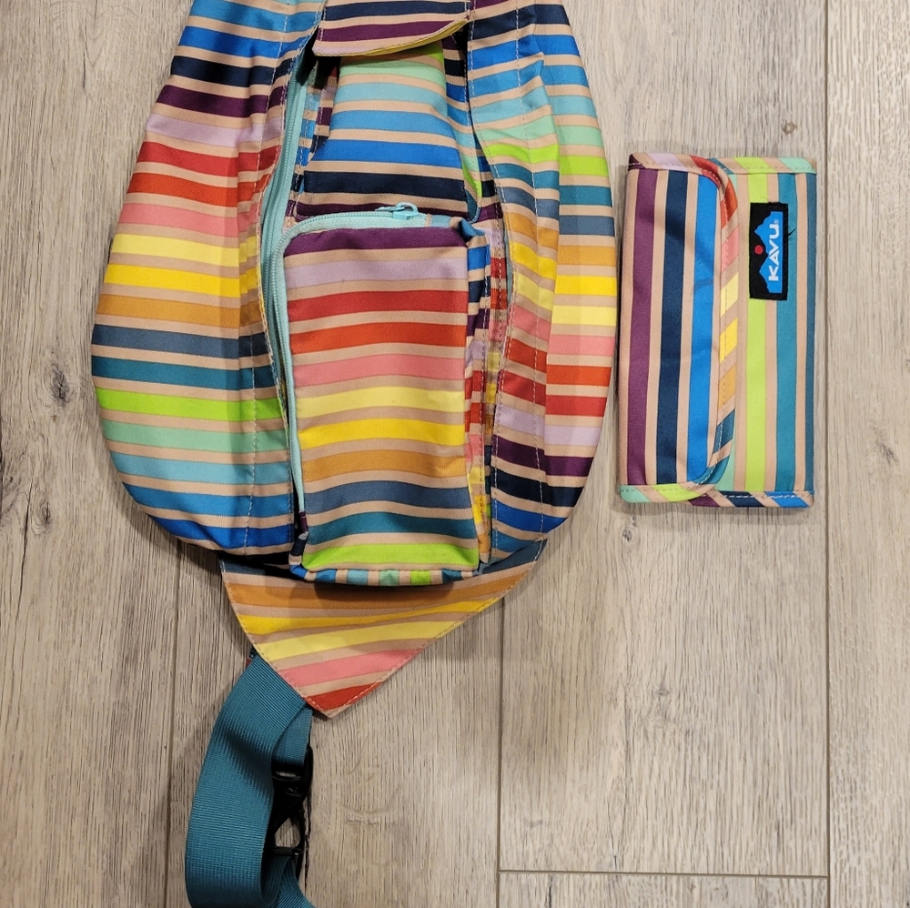 Kavu sling and wallet